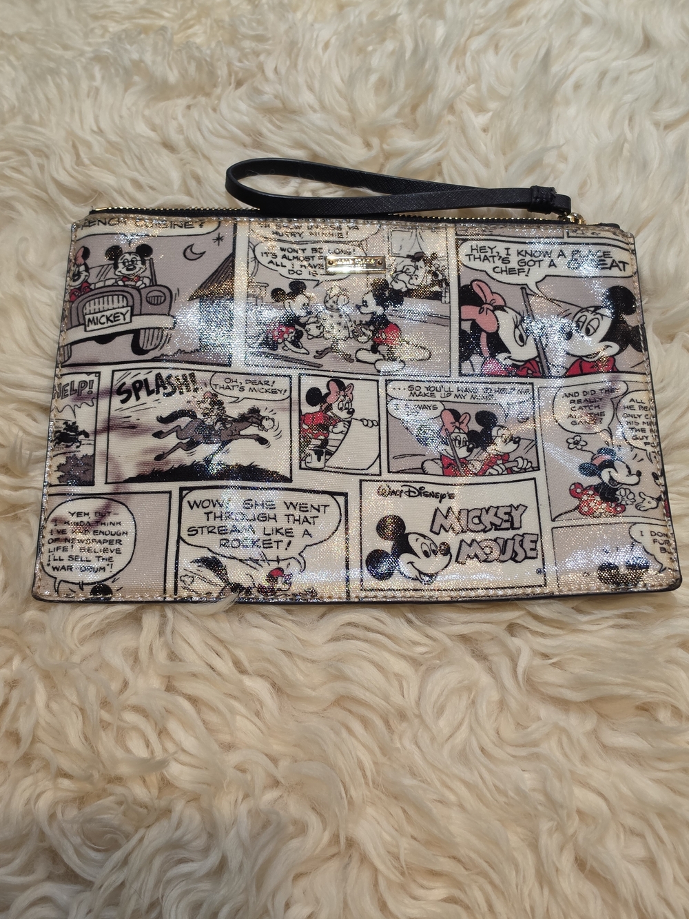 kate spade Mickey Mouse Comic Strip Wristlet in Cream and Black